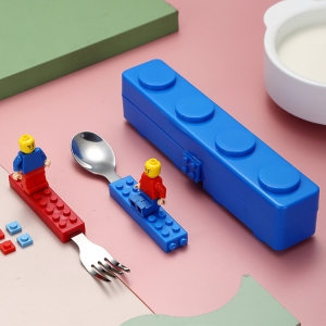 Cubiertos lego
